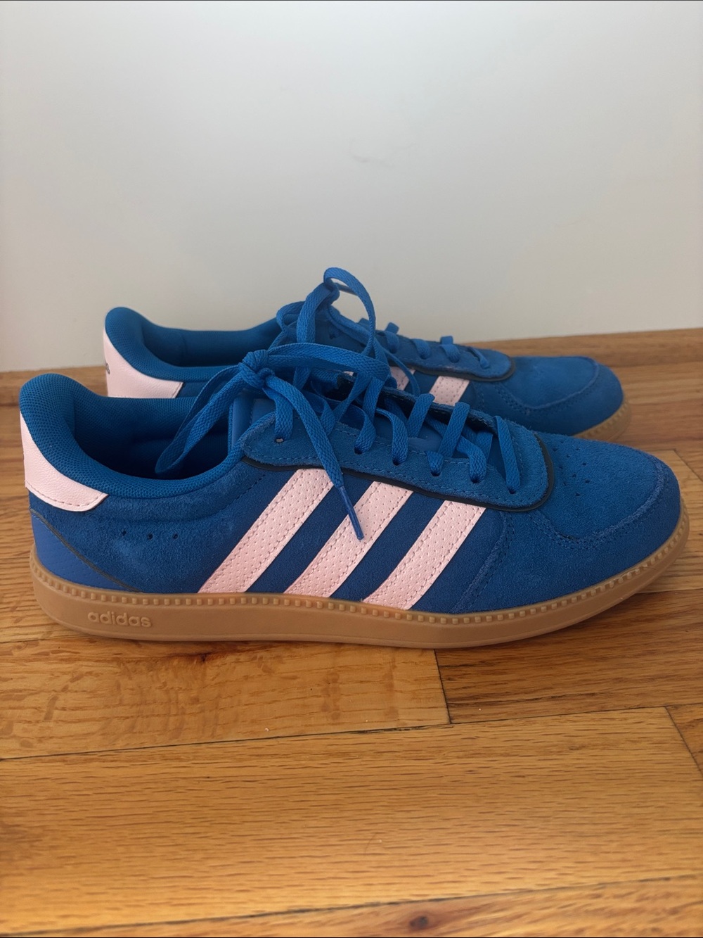 adidas women’s Blue and Light Pink Suede Sneakers